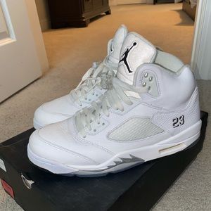 Air Jordan metallic 5s 2015 release